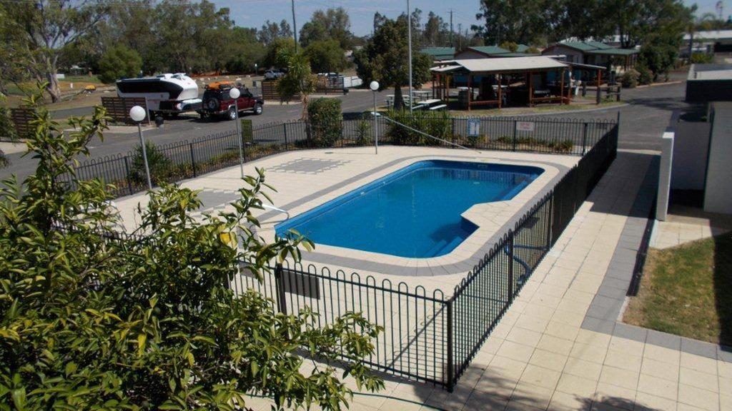 Roma Big Rig Tourist Park Hotell Exteriör bild